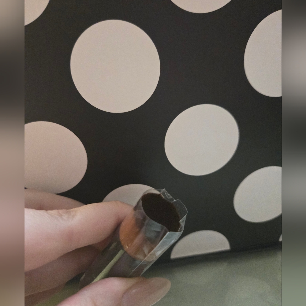 ✨️Chanel Brush✨️ - Picture 2 of 3